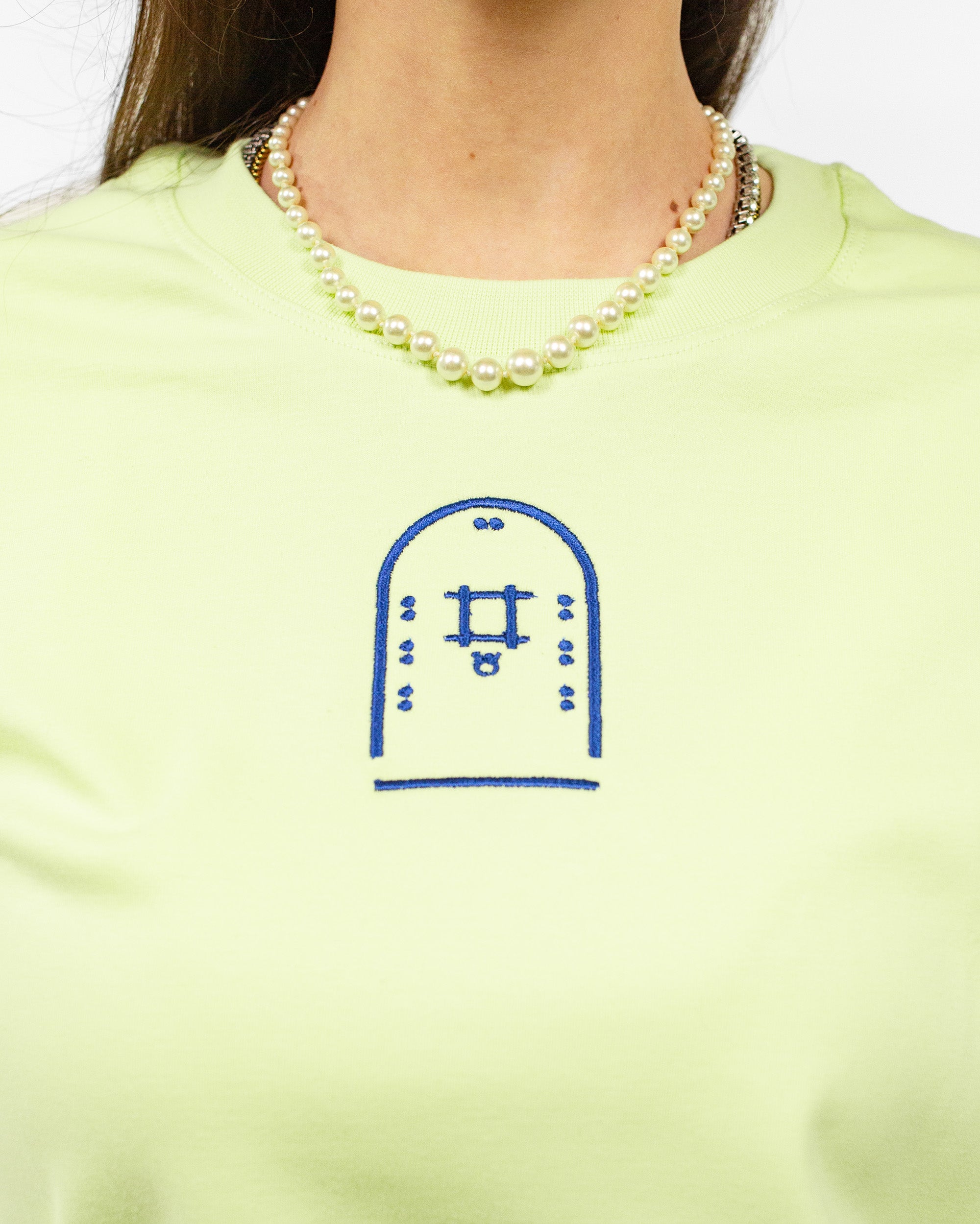 R4 Tee